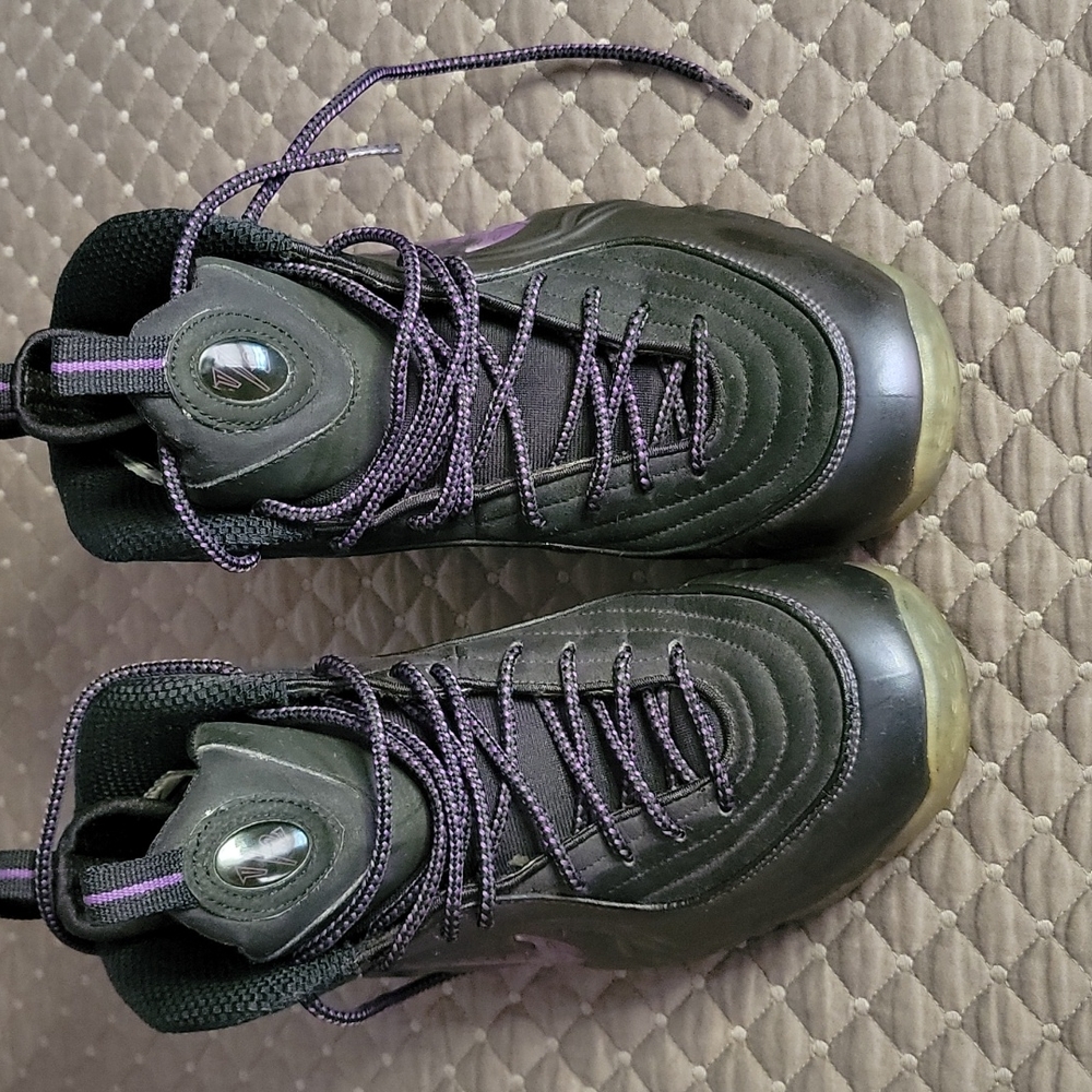 Lebanon James foamposite